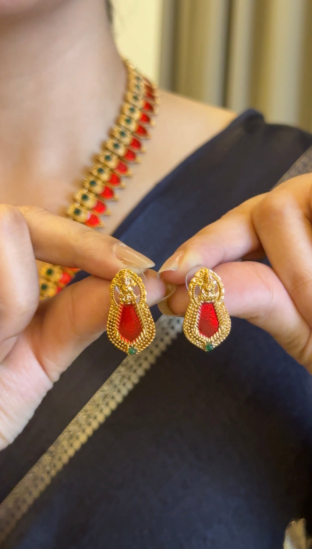 Red Palakka Haram With Earrings