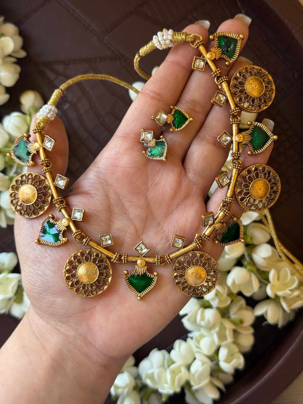 Non Idol Green color Necklace with Earrings