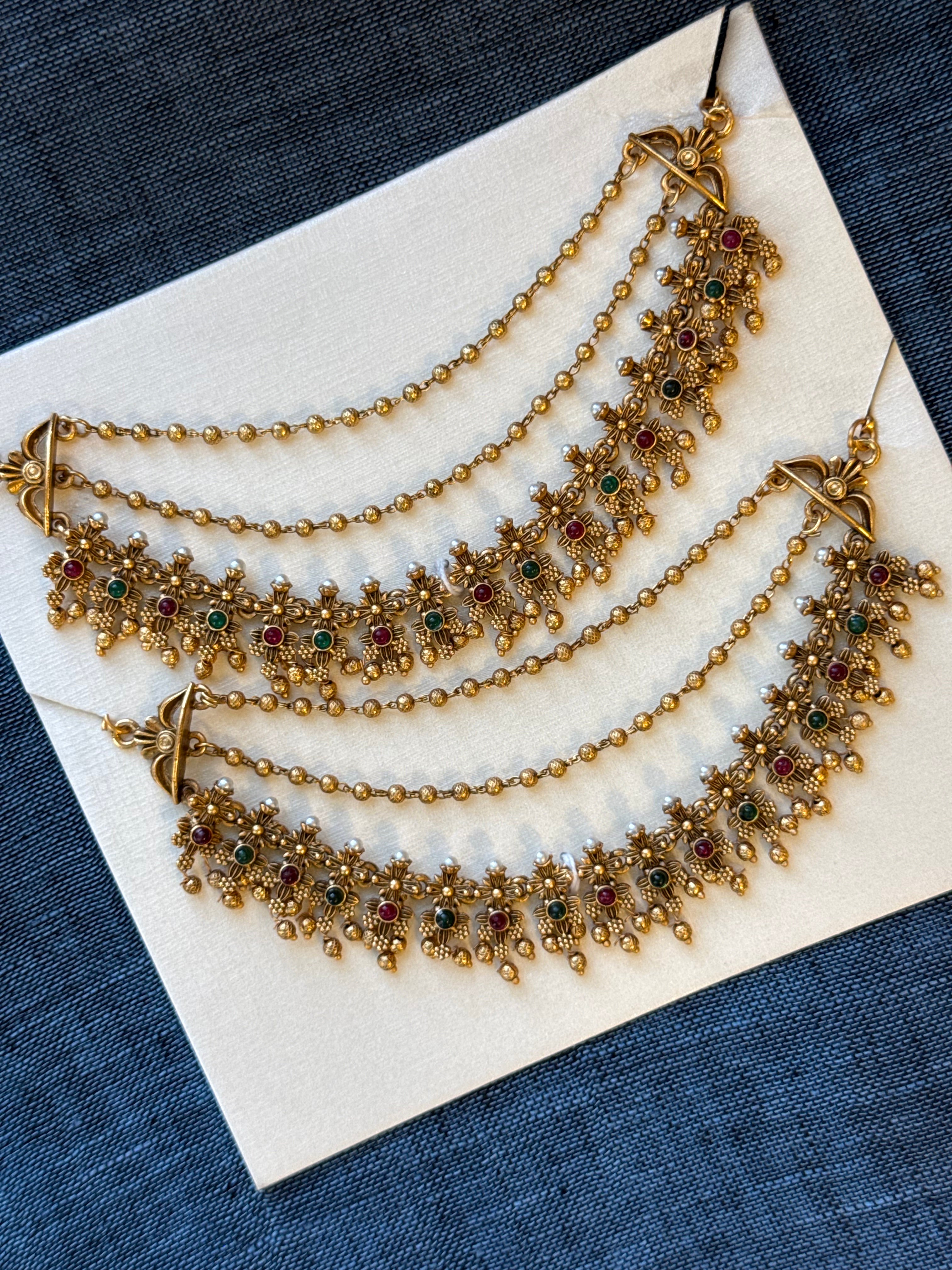 Non Idol Golden bead Ear Chain Maatil