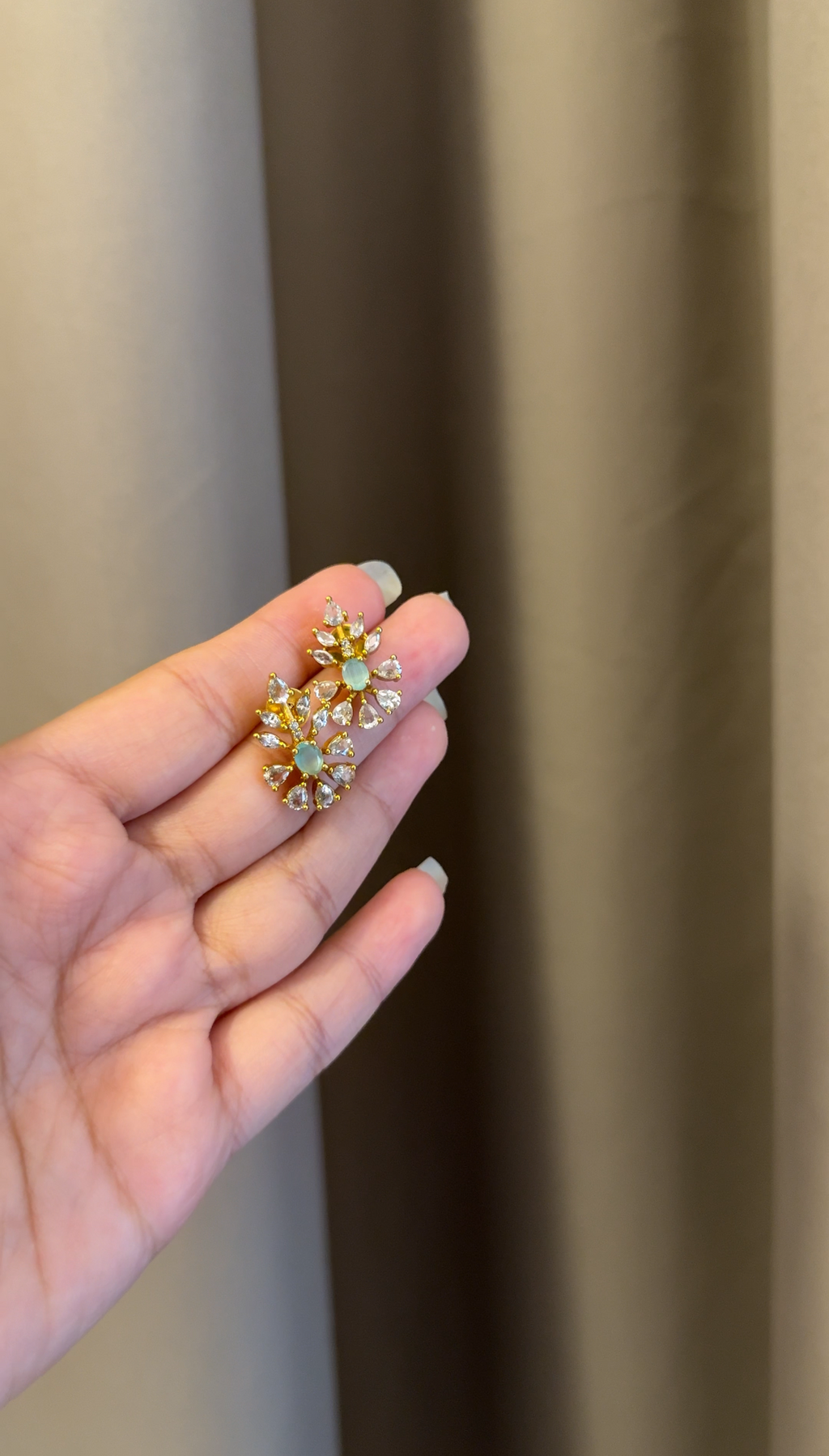 Turquoise multi Pendant with Studs