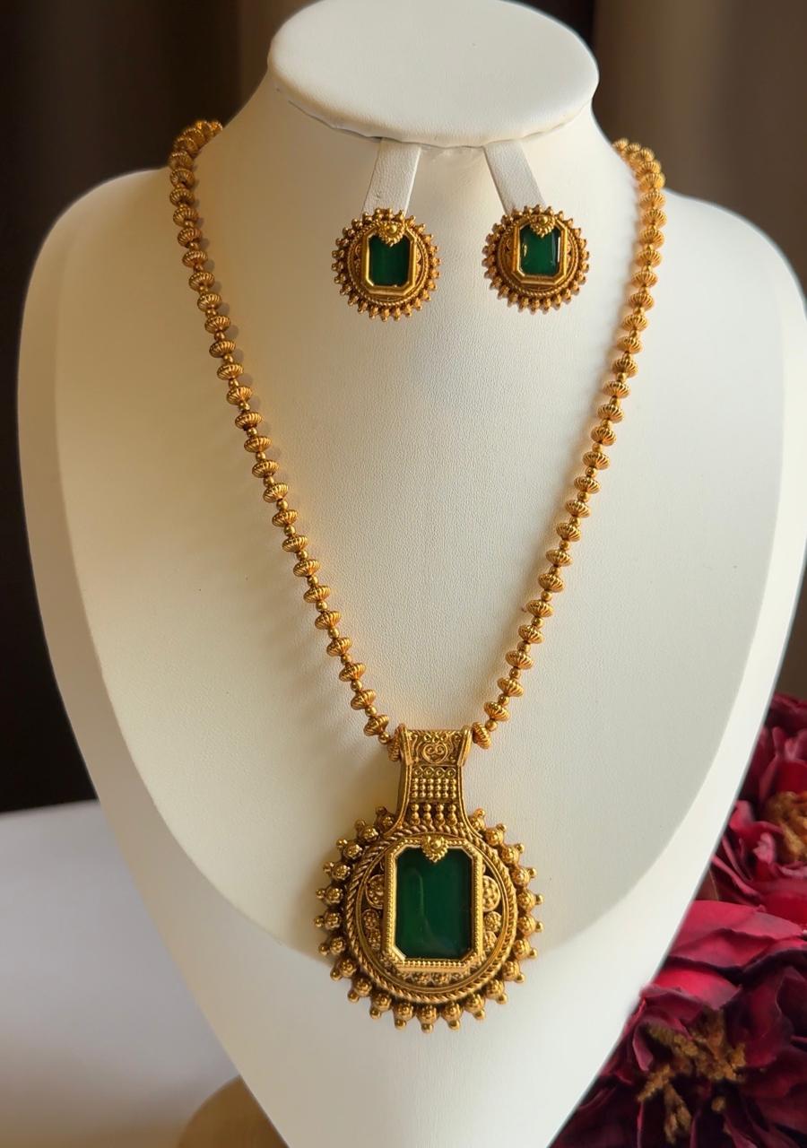 Premium Jade Mini Haram  Necklace  With Earrings