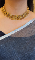 Non Idol Gold Necklace with Earrings