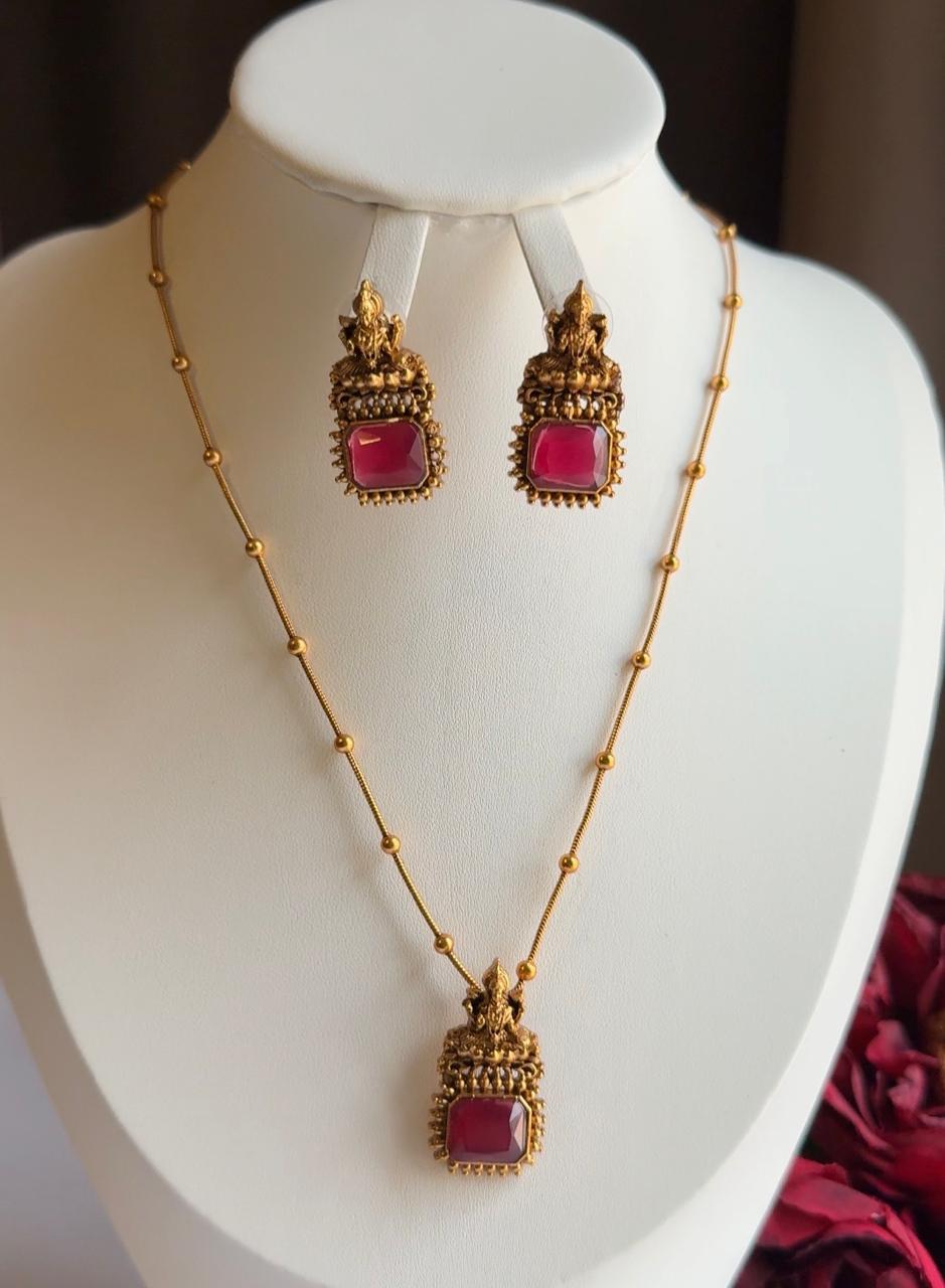 Ruby Lakshmi Necklace With Earrings