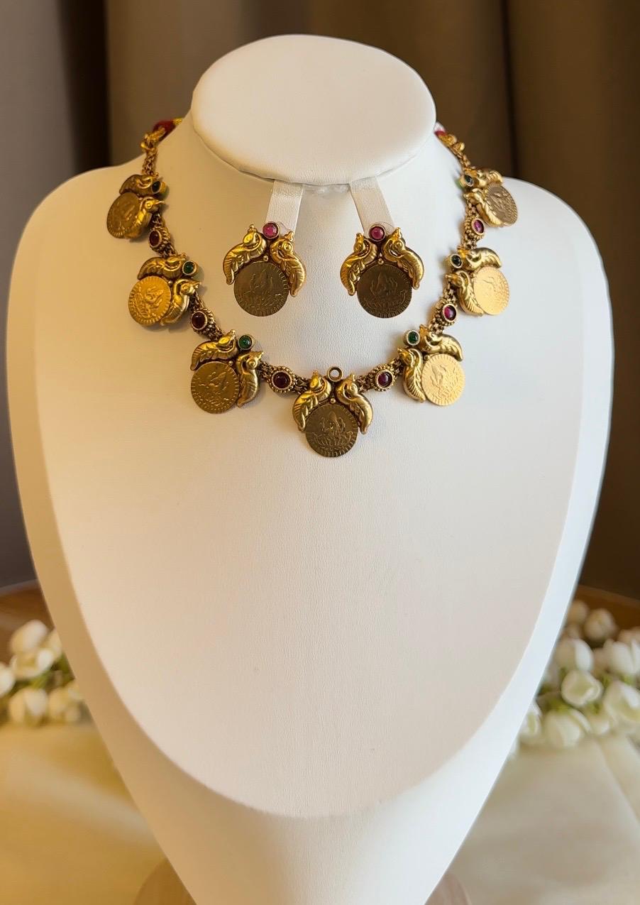 Revathi Kasu Necklace With Earrings