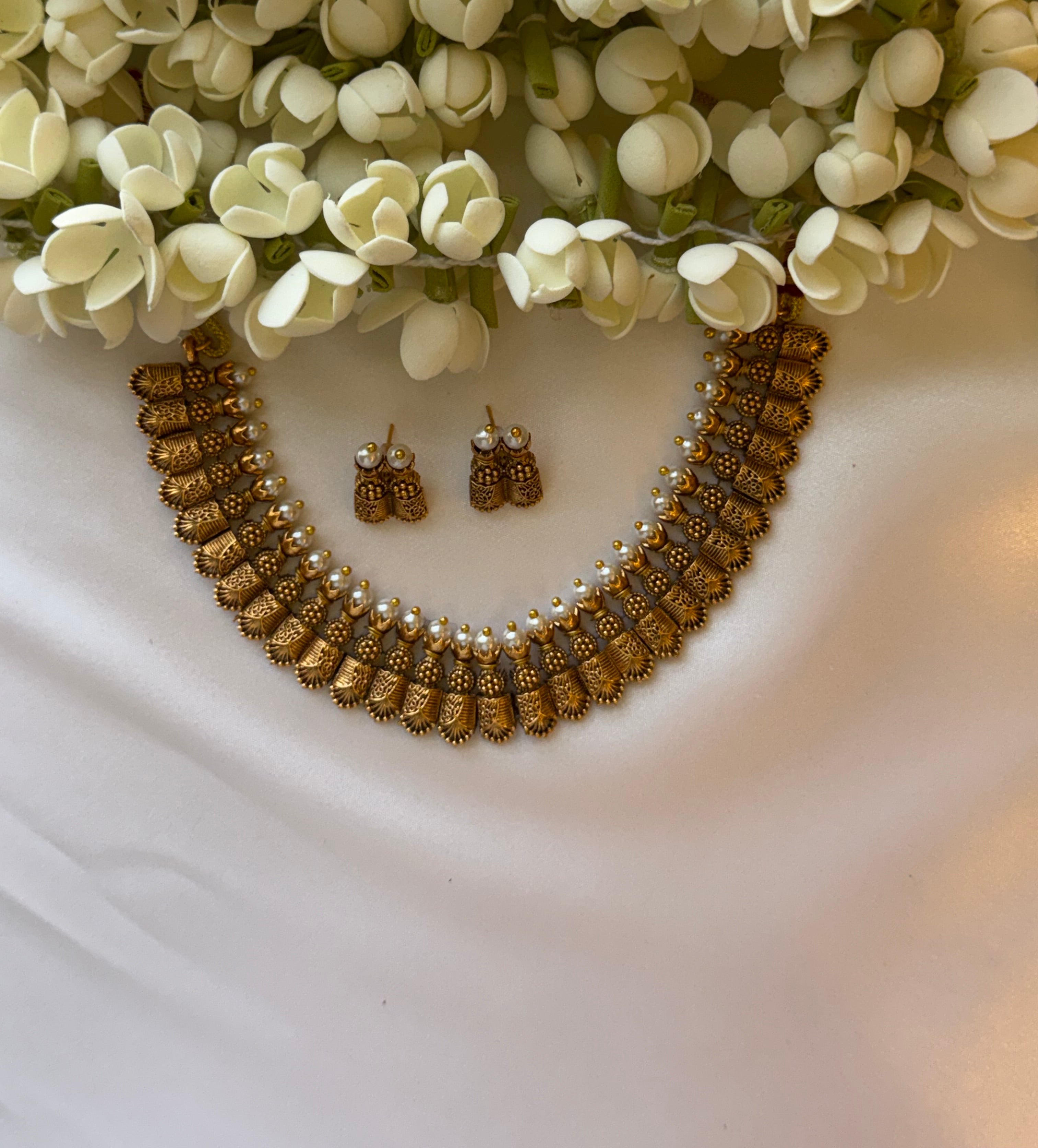 Pearl Gold Necklace with Earrings