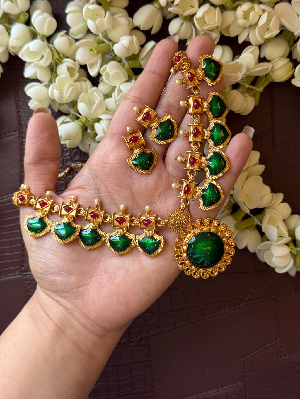 Green Palakka Necklace with Earrings