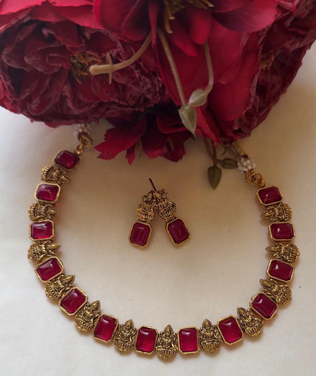 Lakshmi stone necklace