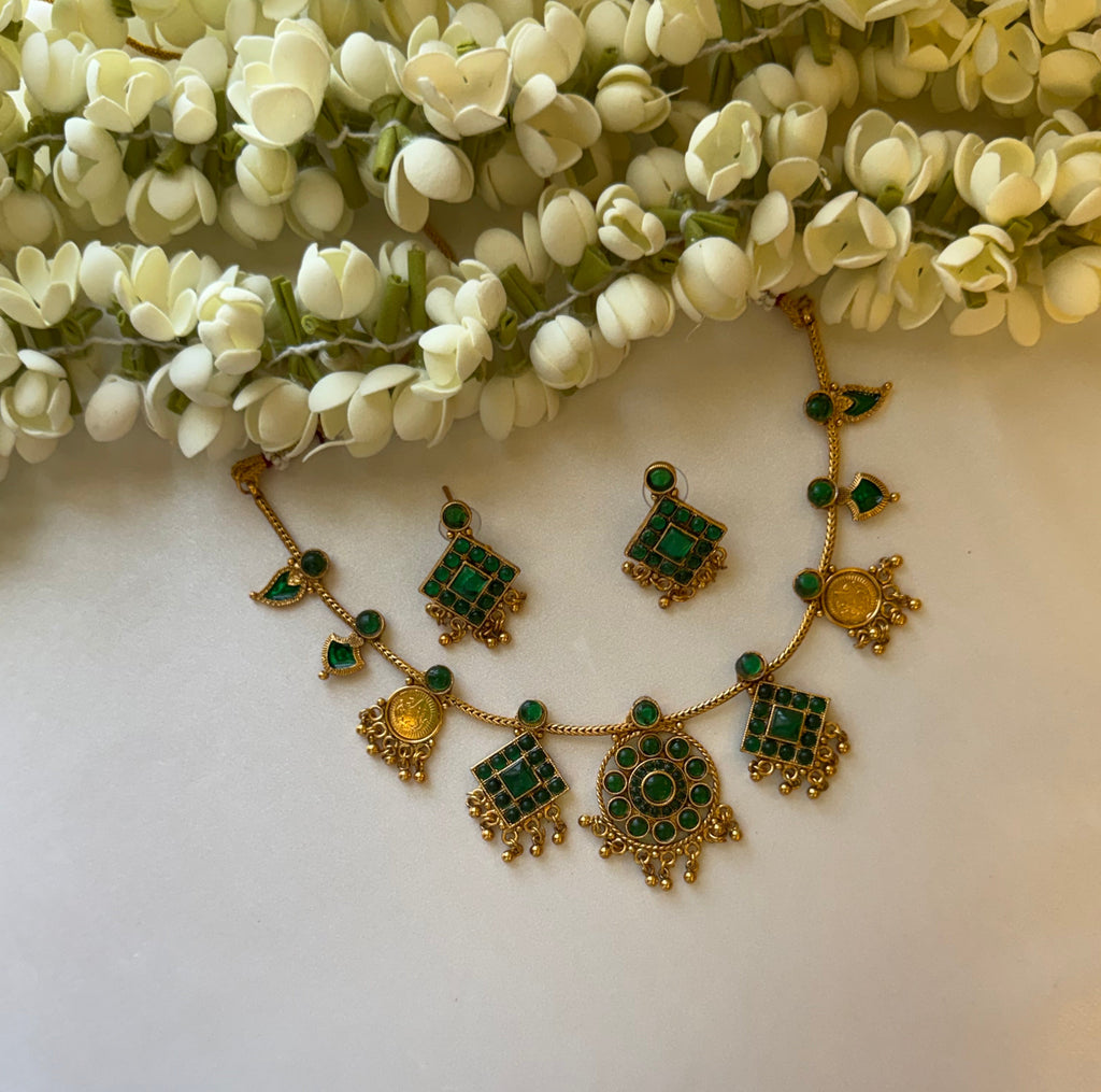 Green Kemp Multi Pendant Necklace with Earrings