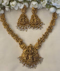 Hemangi Antique Necklace With Earings
