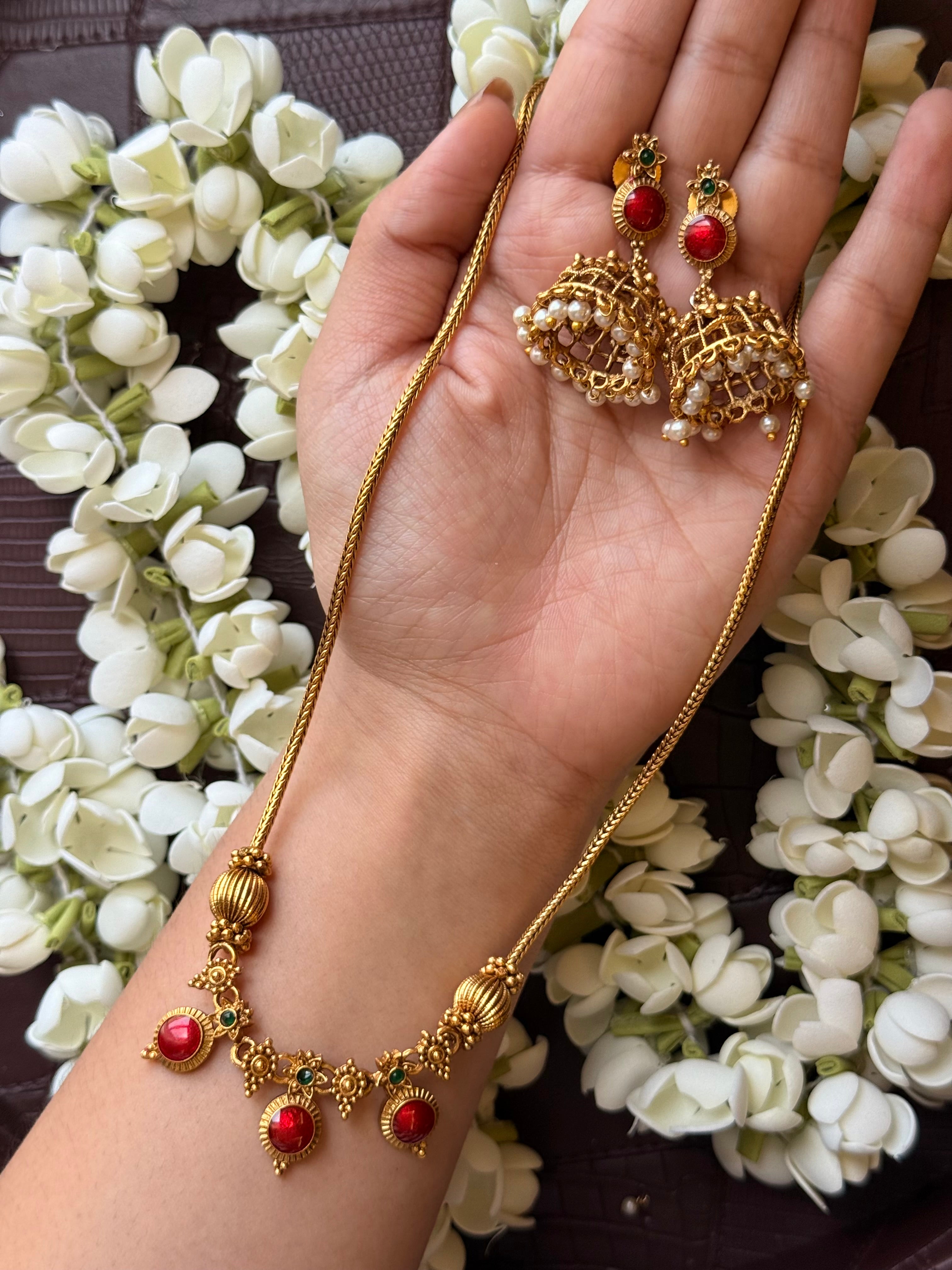 Non Idol Red Chain With Jhumka