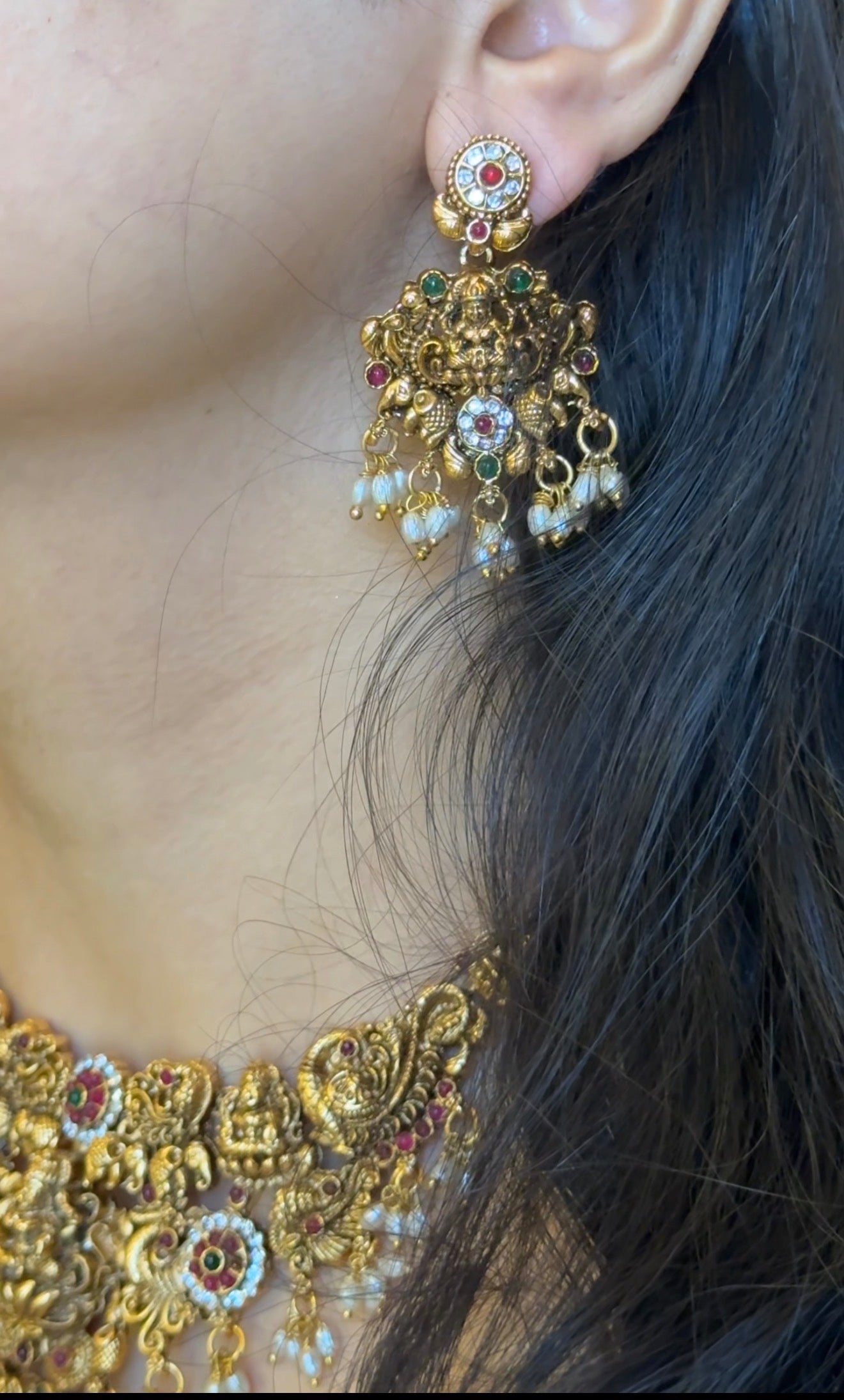 Antique Heavy Necklace with Earrings