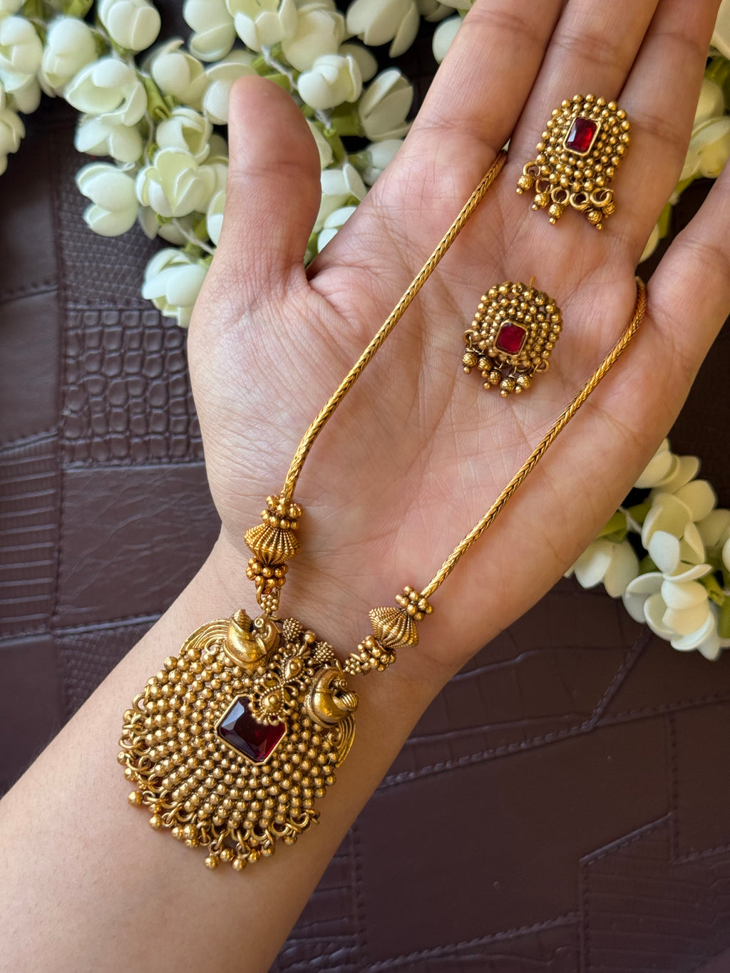 Non Idol Ruby Stone Necklace with Earrings