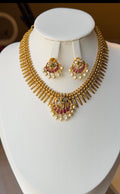mulla mottu mala with earrings