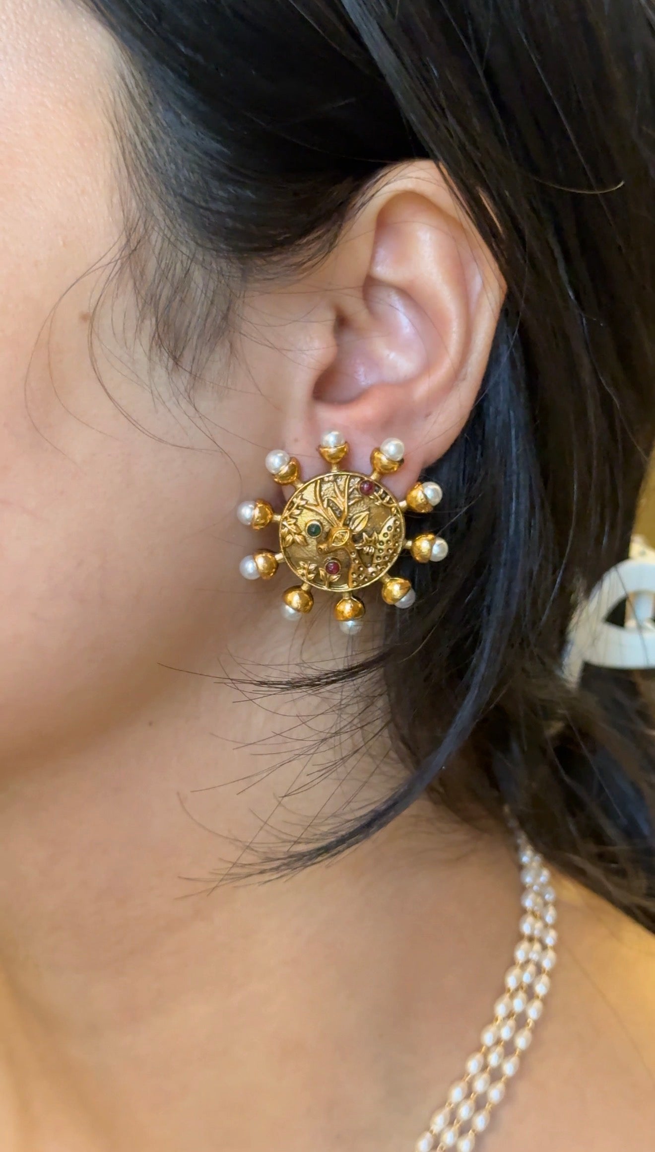 Deer Three Layer Pearl Necklace with Earrings