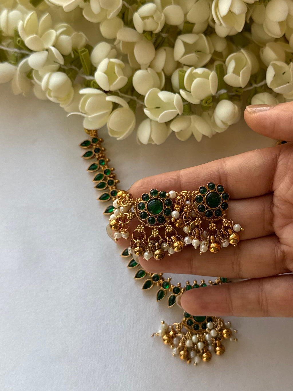Green Kemp Necklace with Earrings