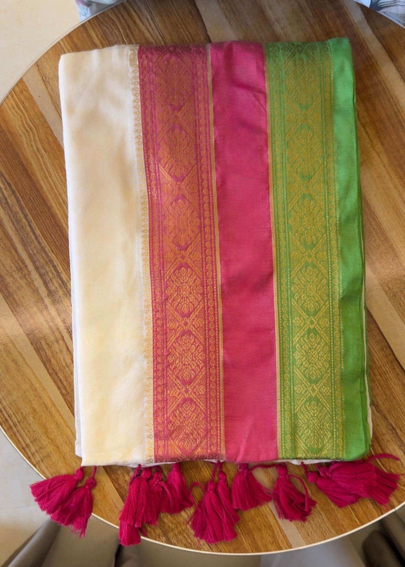 Anaaya Mul Cotton Saree (white)