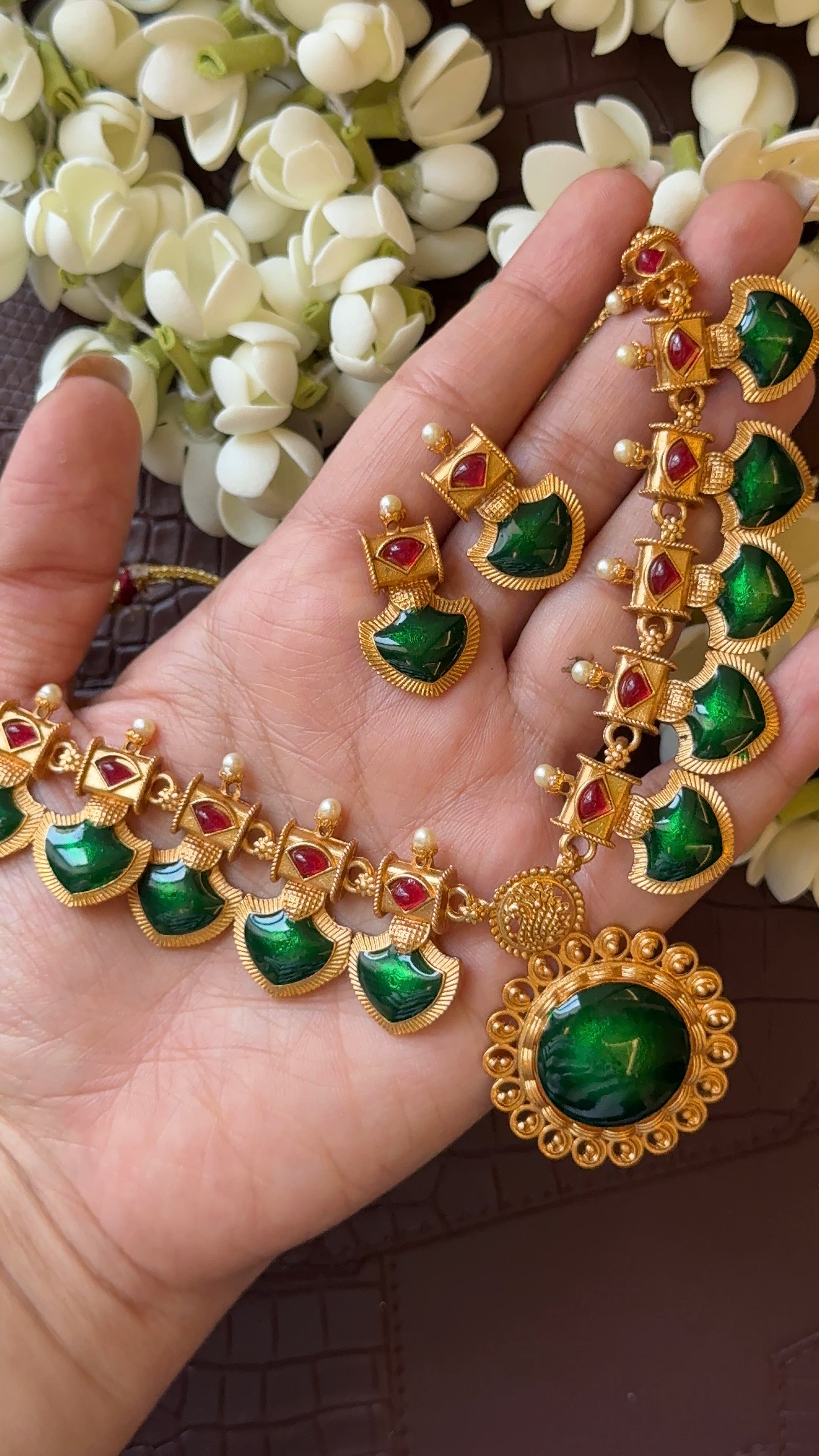 Green Palakka Necklace with Earrings