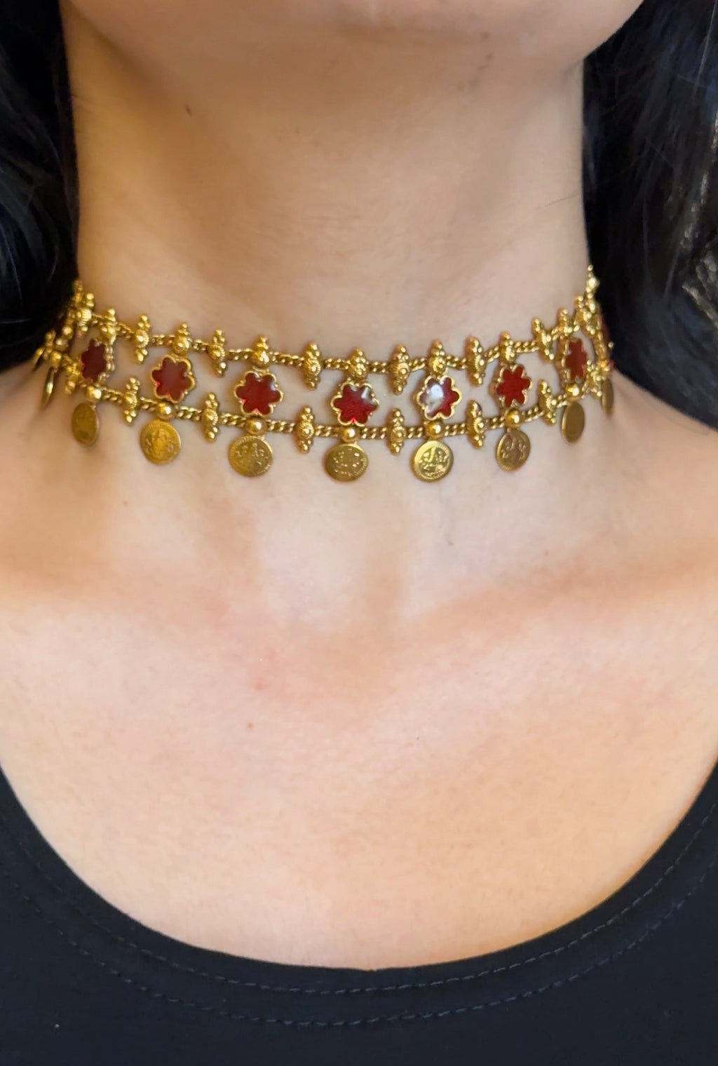 Red Flower Choker with Earrings
