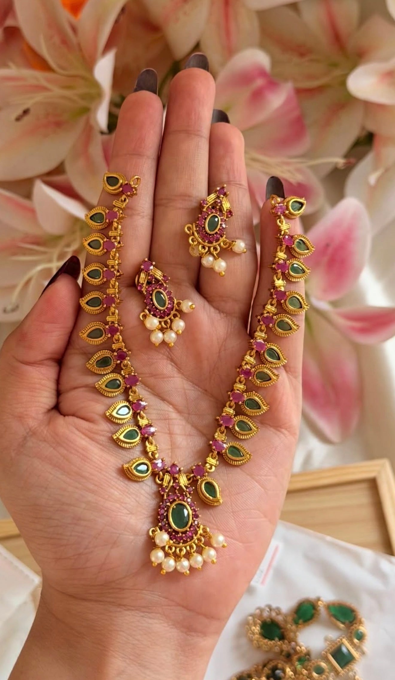 Ad stone premium palakka with Earrings