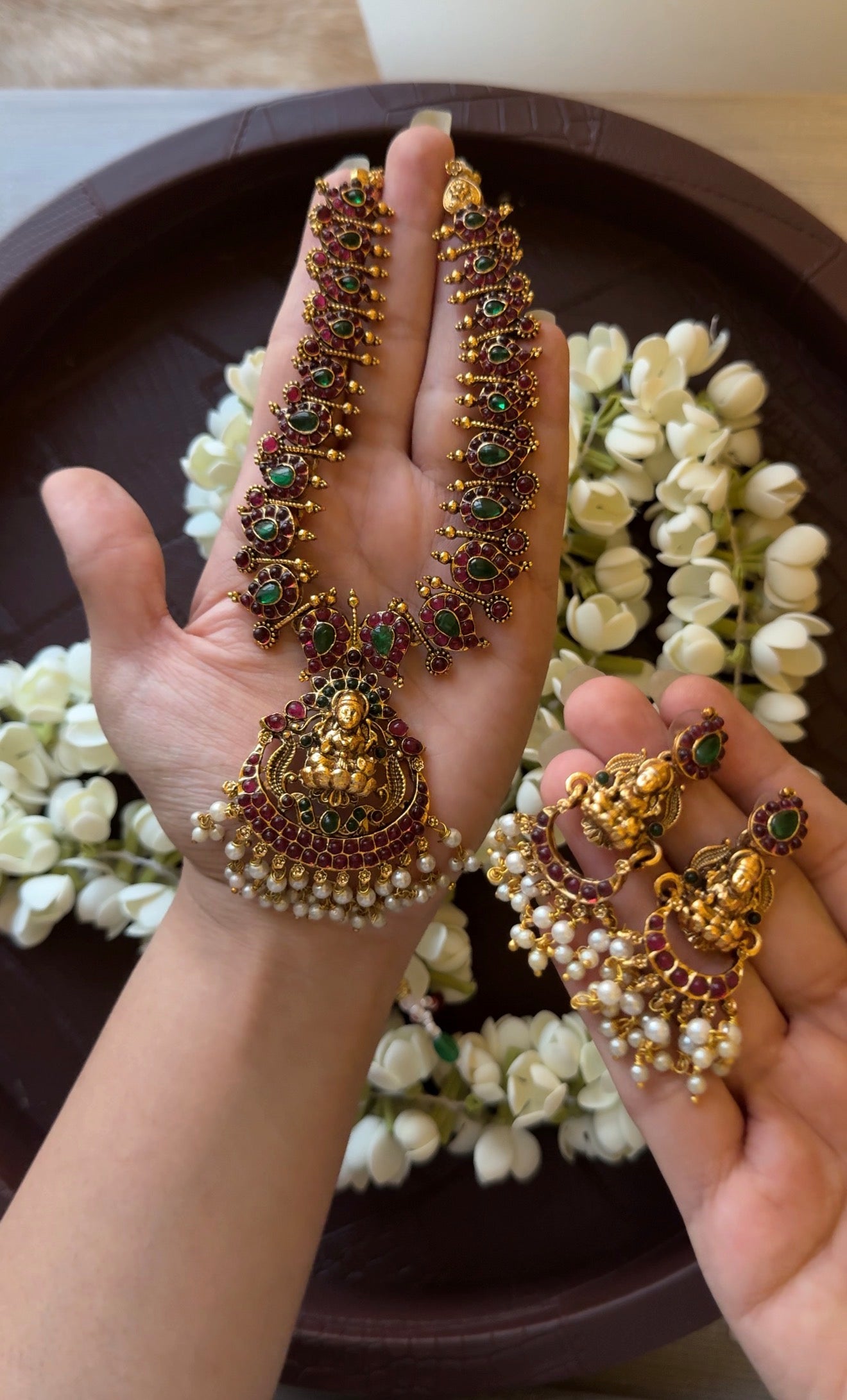 Kemp Necklace with Heavy Earrings
