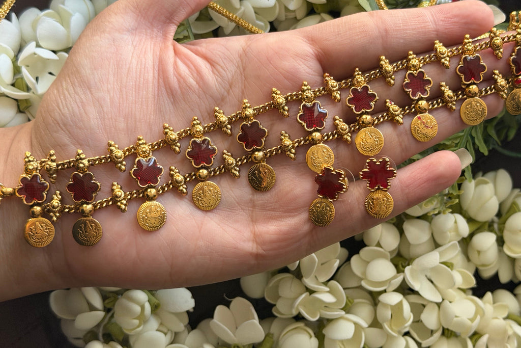 Red Flower Choker with Earrings