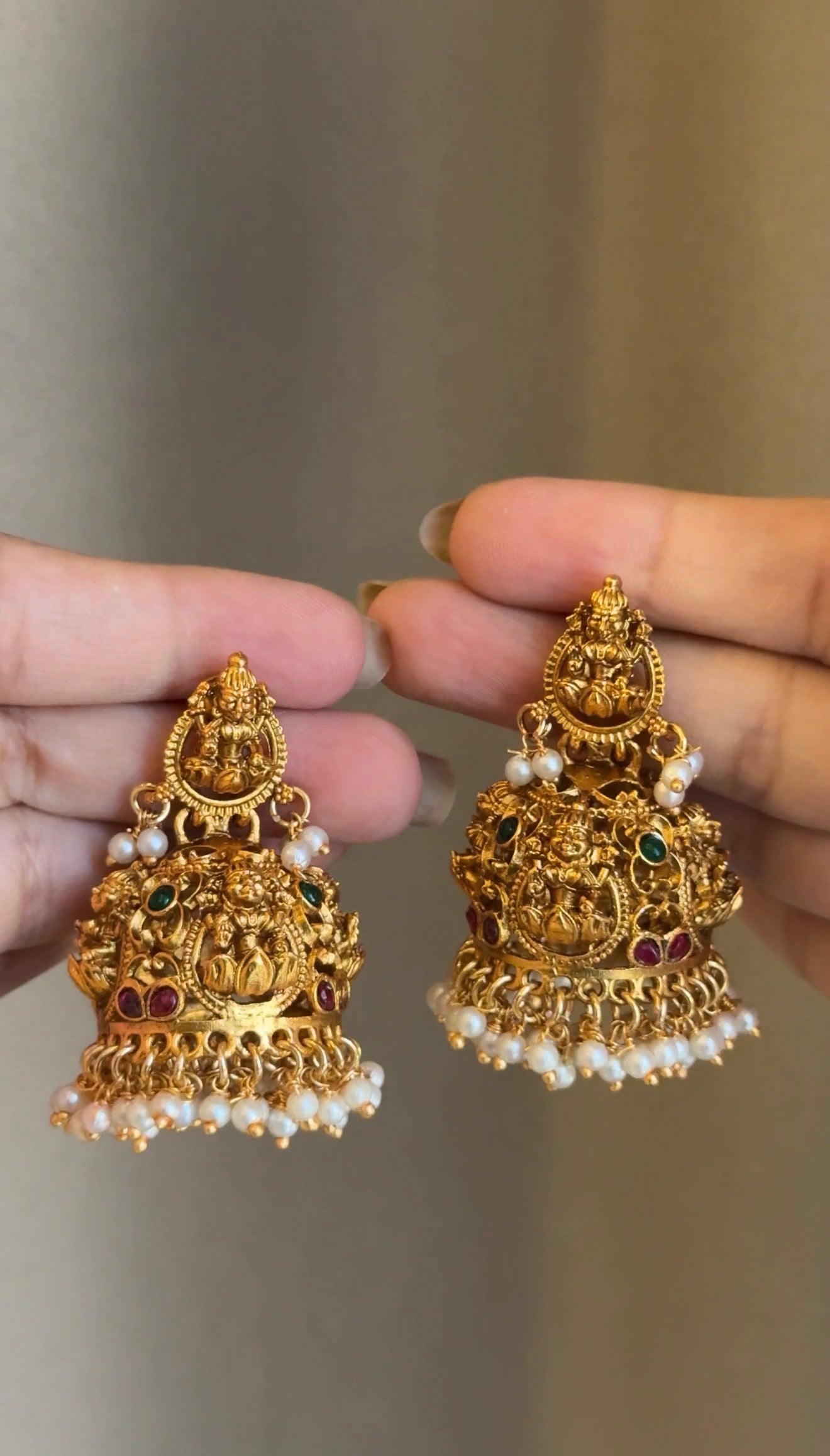 Mota  Pearl Jhumka