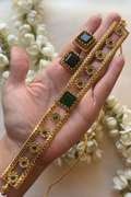 Emerald Green Choker with Earrings