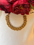 Non Idol Gold Necklace with Earrings