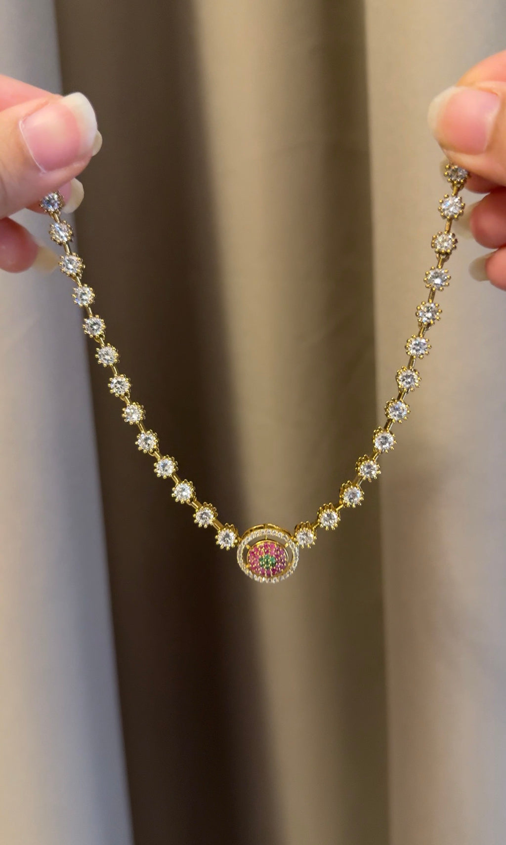 Simple AD stone Choker With Studs