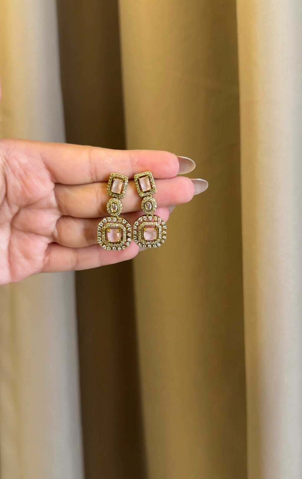 Premium Pink Double Layer  Necklace with Earrings