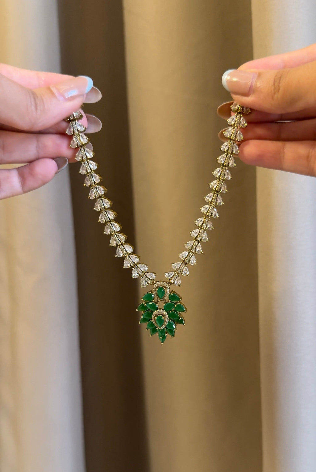 Sabyasachi Emerald Diamond  Necklace with Earrings