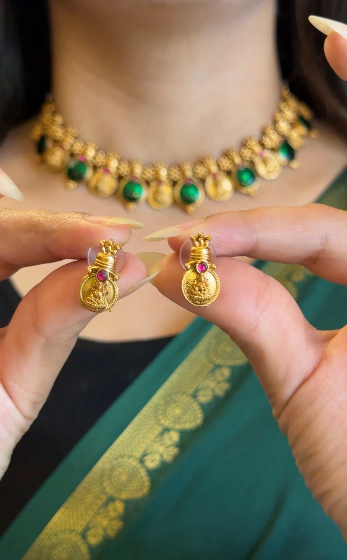 COIN PALAKKA WITH EARRINGS