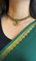 GREEN KEMP NECKLACE WITH EARRINGS
