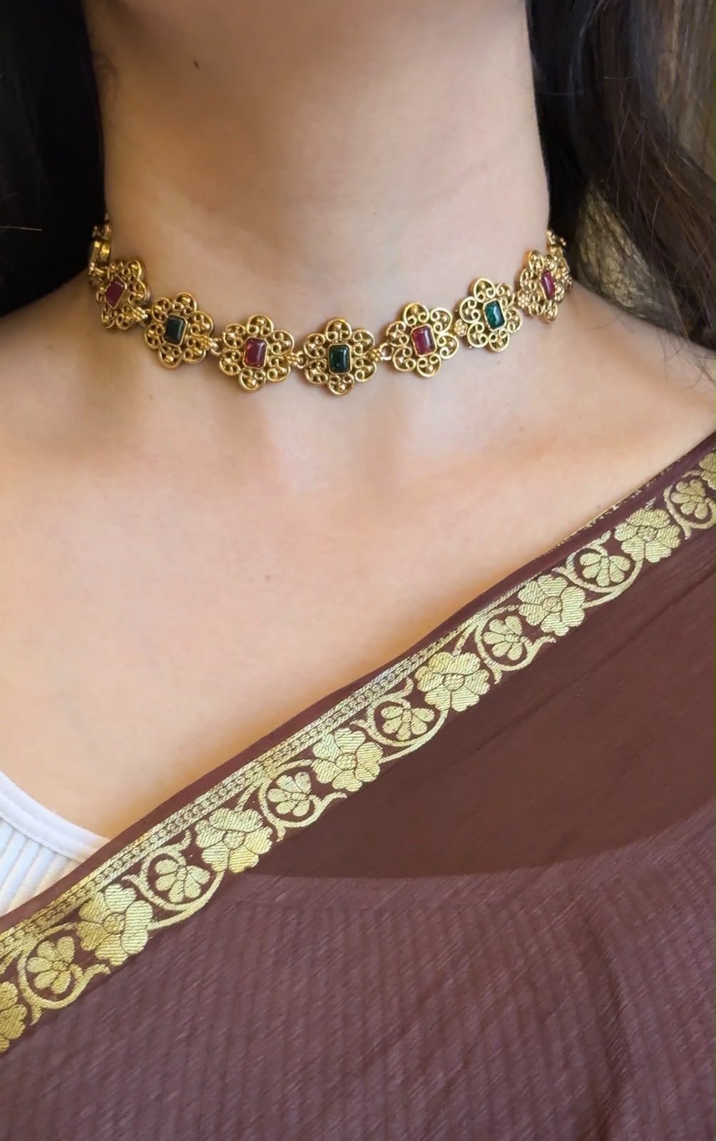 Multi floral choker with earrings