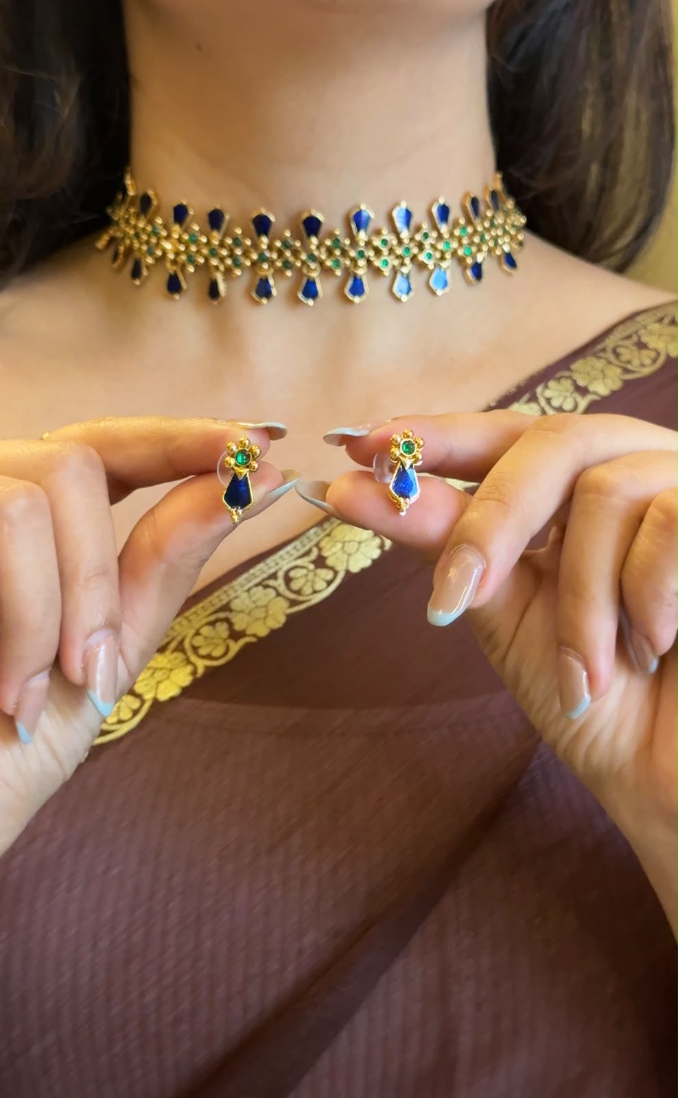 Viral Blue Palakka with Earrings